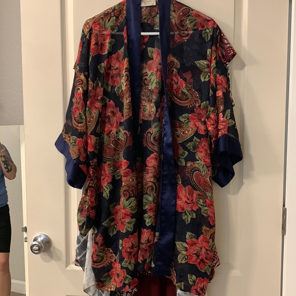 VS Robe OS